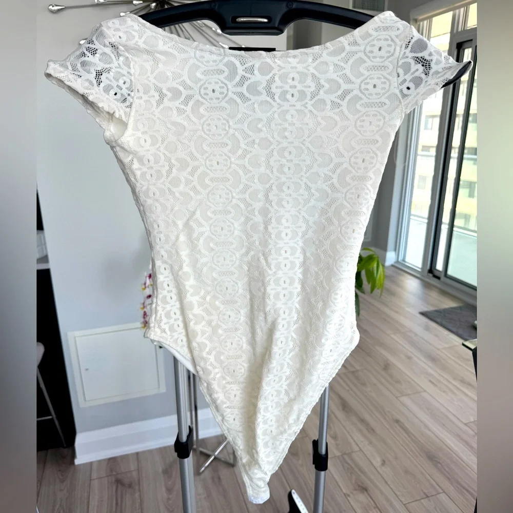 River Island White Lace Bodysuit - Picture 4 of 5